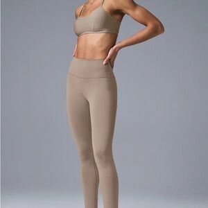 ALO Yoga Tan Leggings